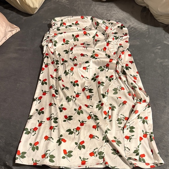 For Love And Lemons Dresses & Skirts - For Love And Lemons White Floral Midi Skirt